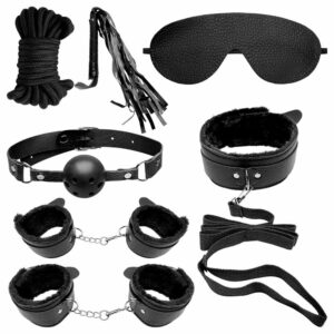 Kit Sado com 7 Itens em Couro Sintético na cor Preta